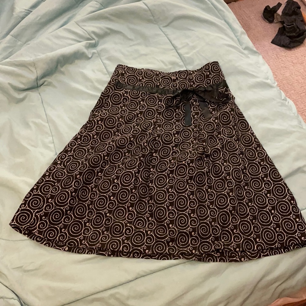 JNX skirt